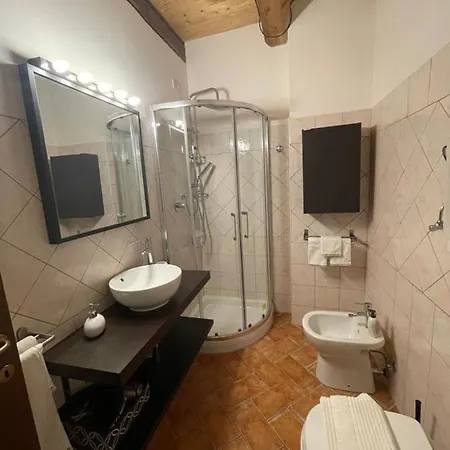 Il Borghetto Medievale Suite Fabriano Exterior photo